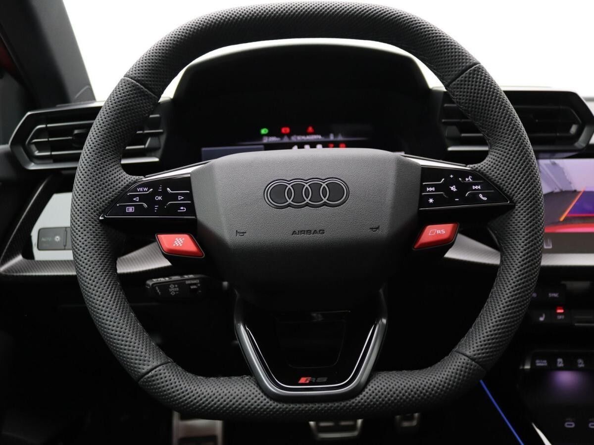 Audi RS3 RS 3 Limousine S-tronic / Vmax 280, Pano, Sonos