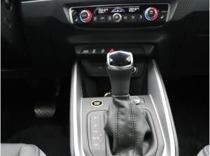 Audi A1 Sportback 30 TFSI S-tronic / MMI-Radio +, LED