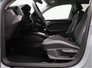 Audi A1 Sportback 30 TFSI S-tronic / MMI-Radio +, LED