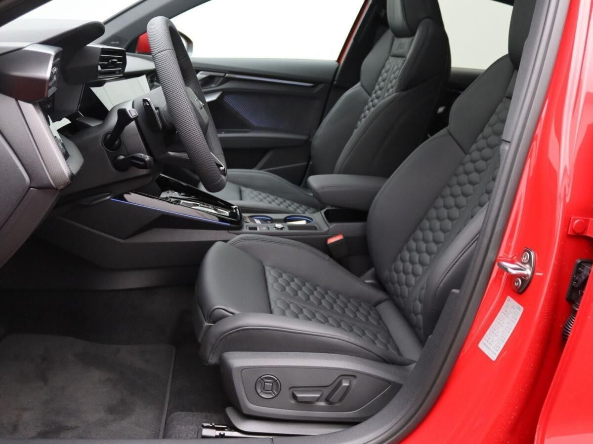 Audi RS3 RS 3 Limousine S-tronic / Vmax 280, Pano, Sonos