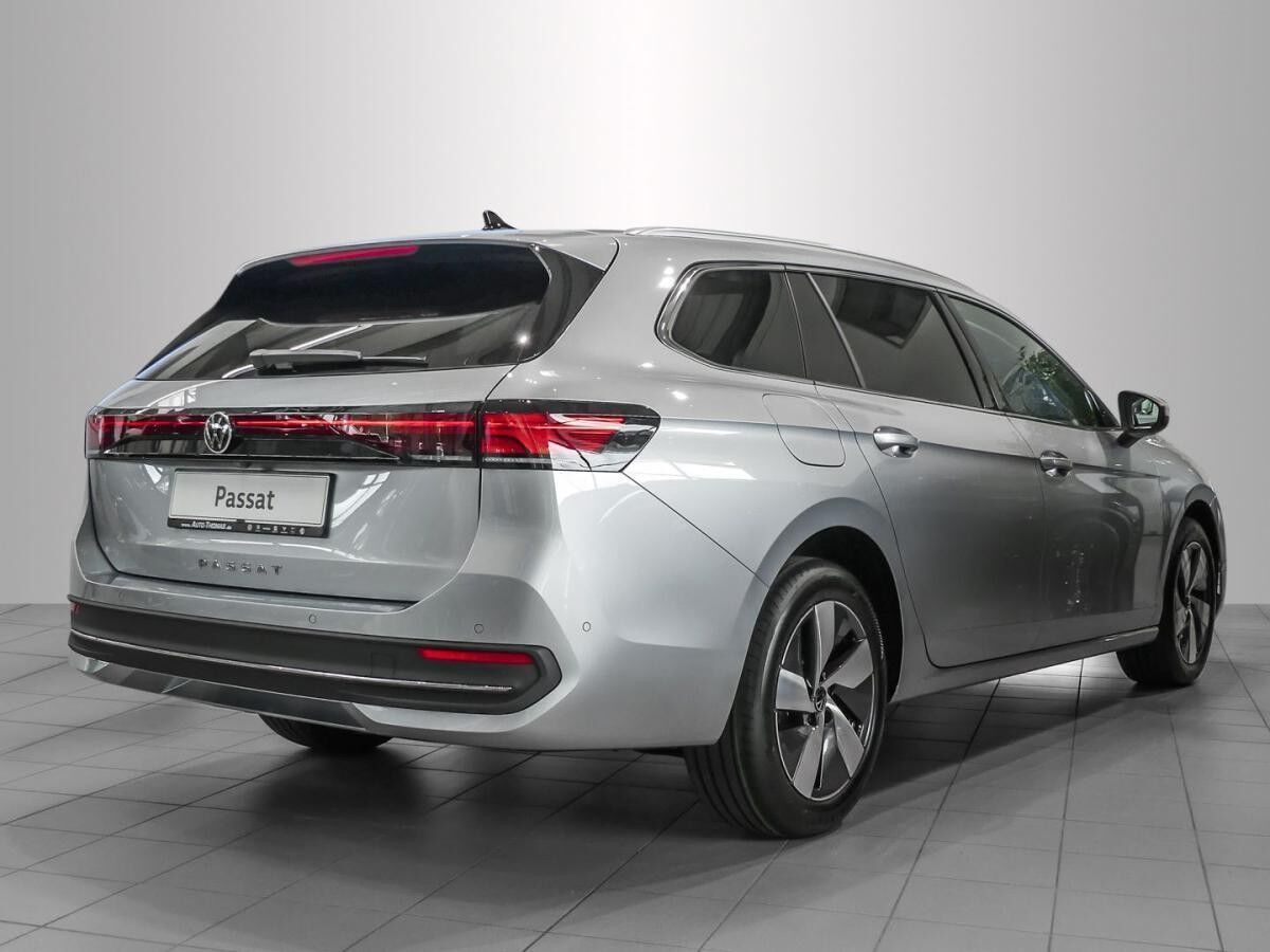 Volkswagen Passat Variant 2.0 TDI Business DSG AHK