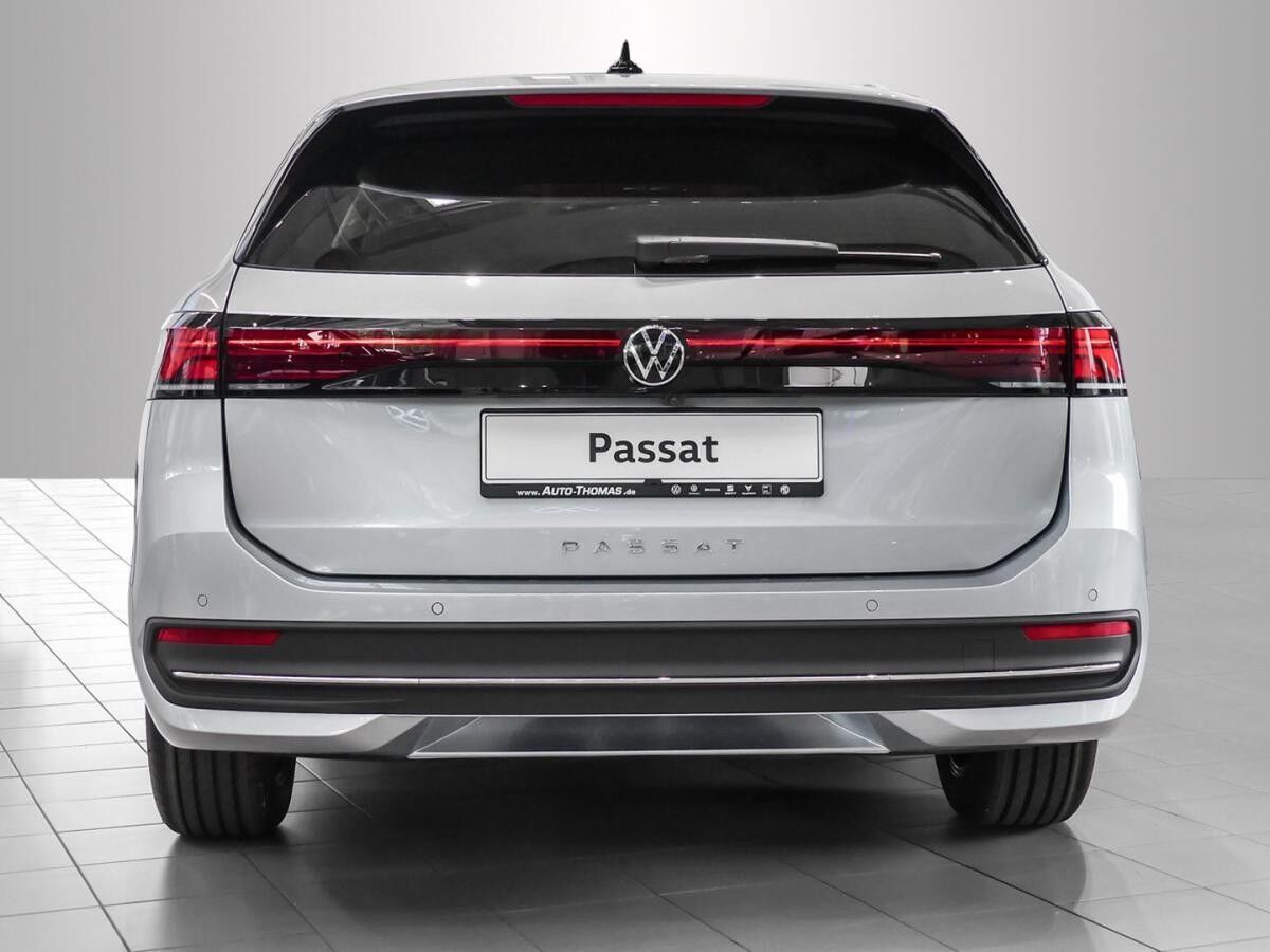 Volkswagen Passat Variant 2.0 TDI Business DSG AHK