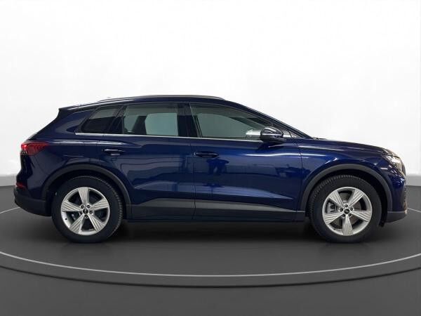 Audi Q4 e-tron 45 AHK LED LM 19" Navi PDC Tempomat