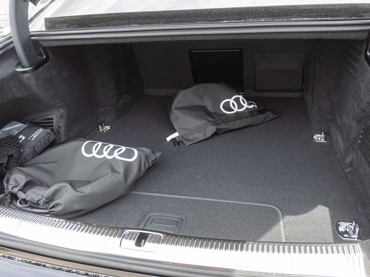 Audi A8 60 TFSI e S-Line qu. 462PS B&O HuD Panorama