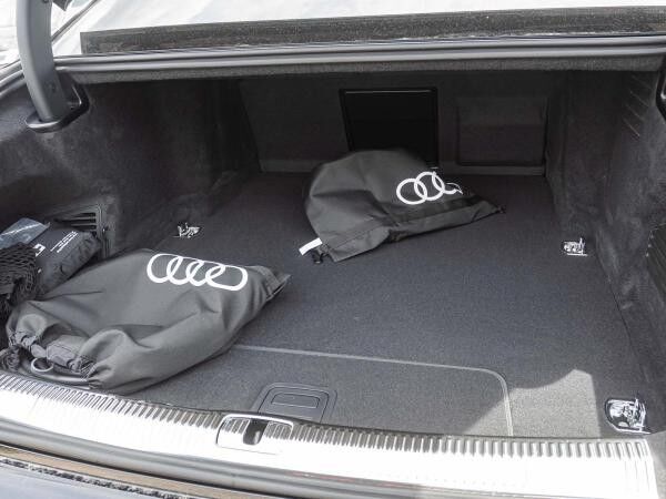 Audi A8 60 TFSI e S-Line qu. 462PS B&O HuD Panorama ! Sonderabnehmer !