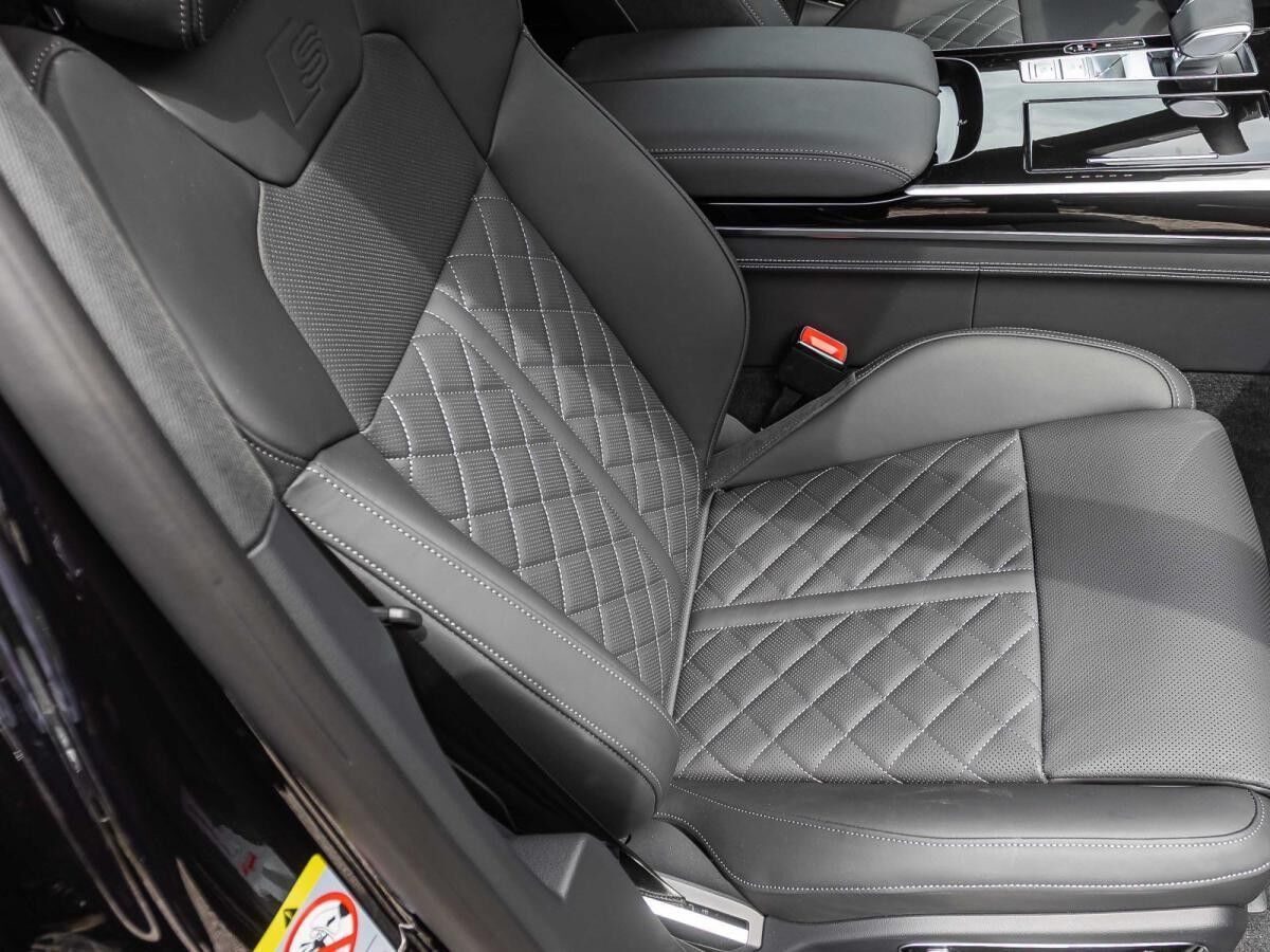 Audi A8 60 TFSI e S-Line qu. 462PS B&O HuD Panorama