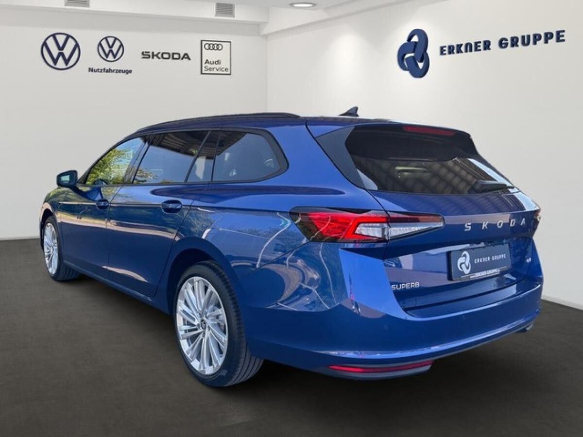 Skoda Superb Combi 2.0 TSI DSG 4x4 Selection +AHK+BHZFS+NAVI+RFK