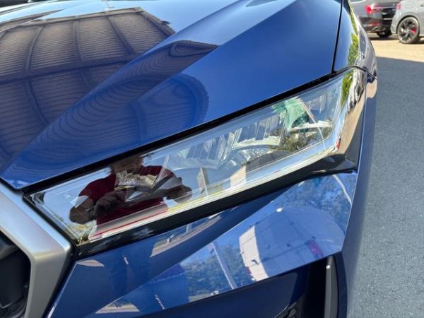 Skoda Superb Combi 2.0 TSI DSG 4x4 Selection +AHK+BHZFS+NAVI+RFK+