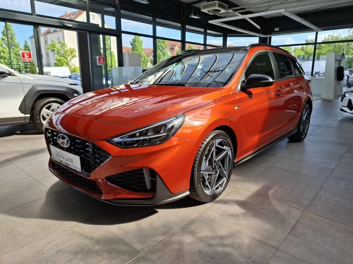 Hyundai i30 Kombi 1.5 T-GDI 48V 7-DCT N Line + Sitz-Paket + Panoramadach