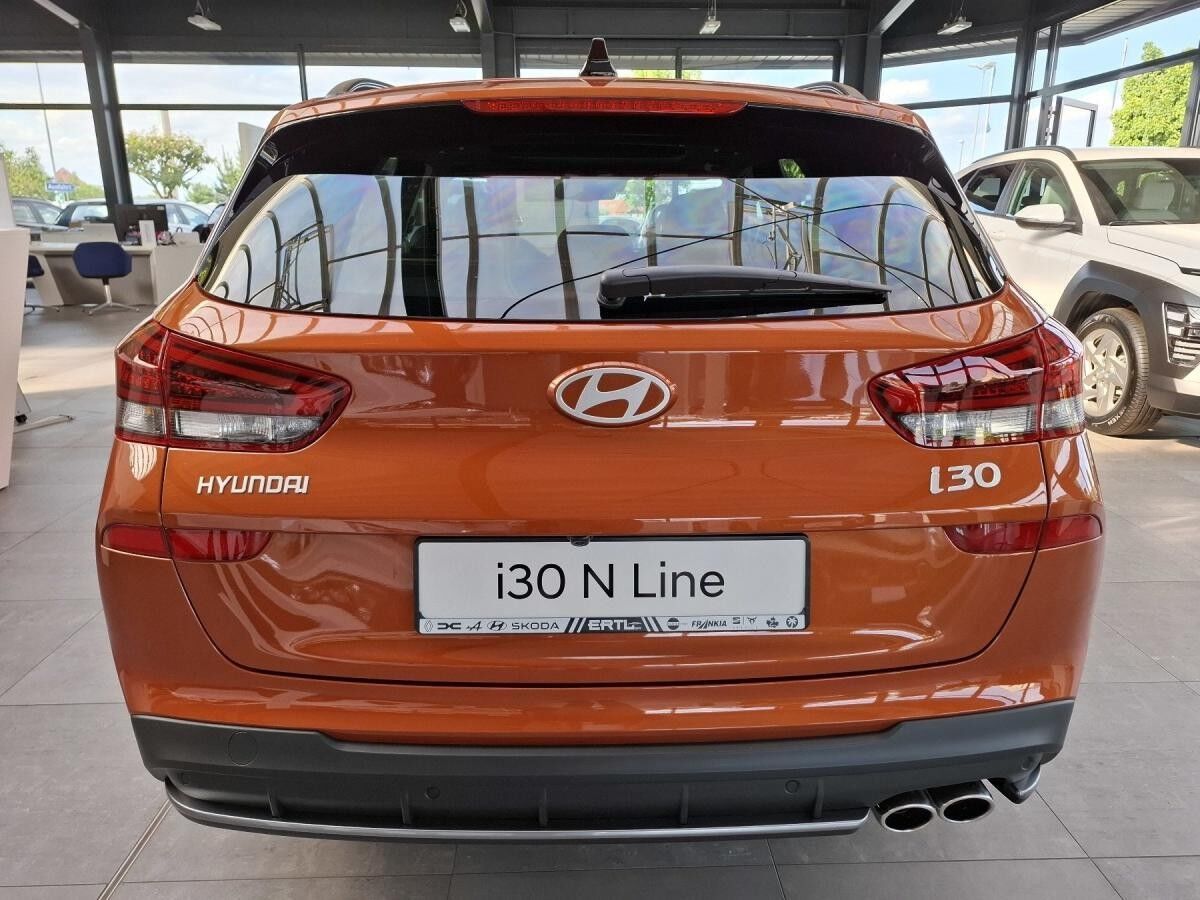 Hyundai i30 Kombi 1.5 T-GDI 48V 7-DCT N Line + Sitz-Paket + Panoramadach