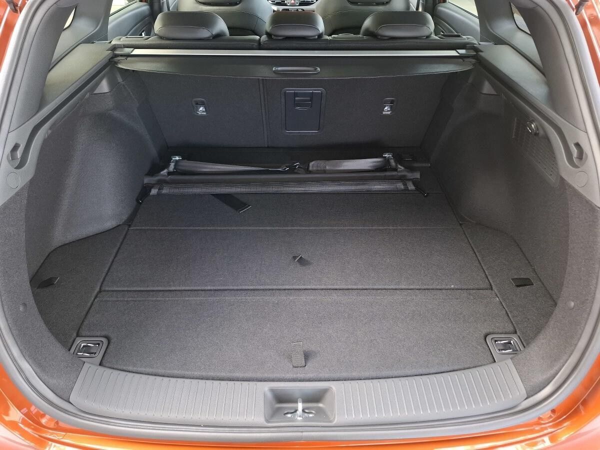 Hyundai i30 Kombi 1.5 T-GDI 48V 7-DCT N Line + Sitz-Paket + Panoramadach