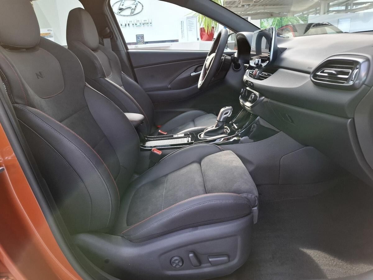 Hyundai i30 Kombi 1.5 T-GDI 48V 7-DCT N Line + Sitz-Paket + Panoramadach