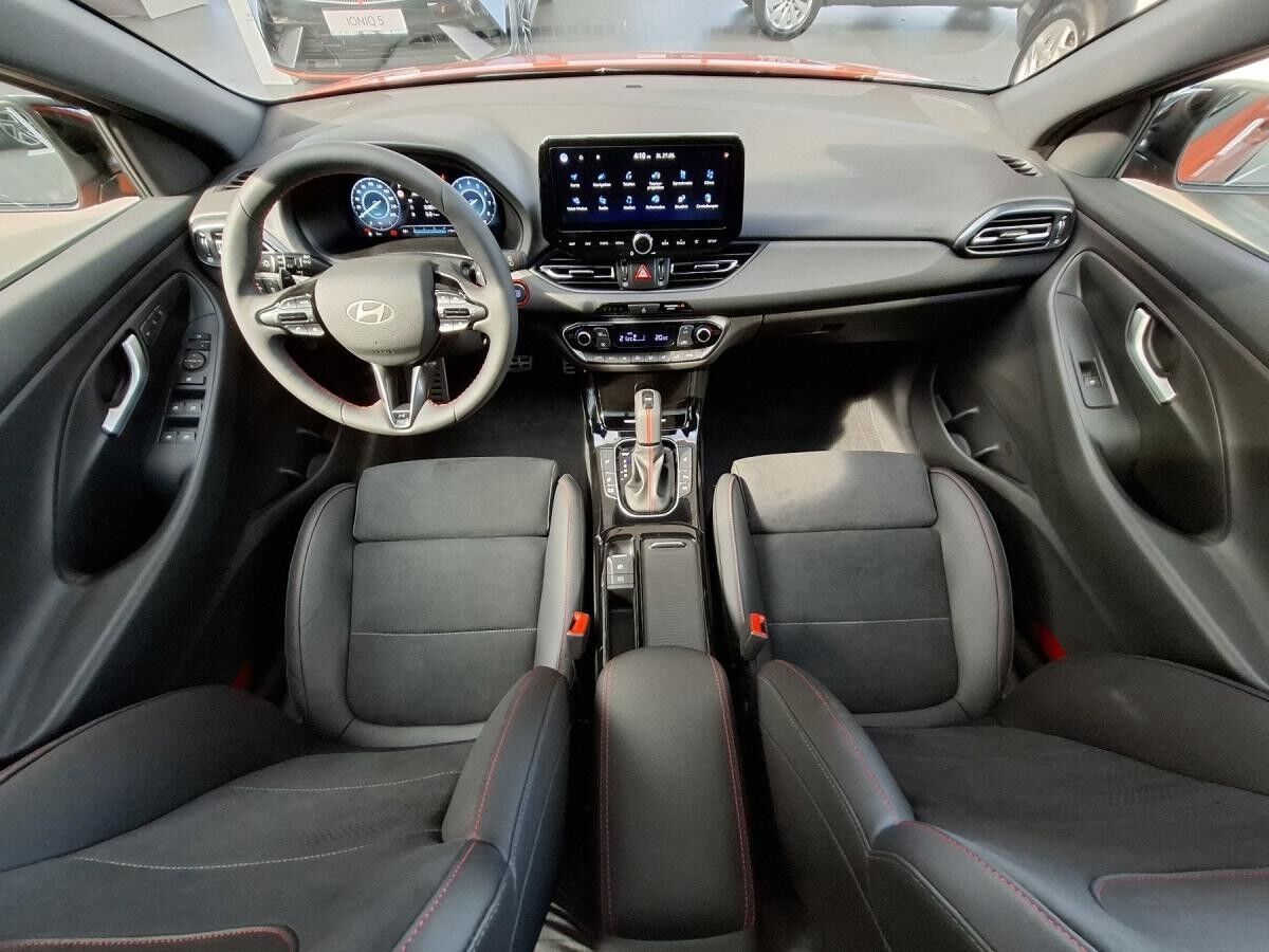 Hyundai i30 Kombi 1.5 T-GDI 48V 7-DCT N Line + Sitz-Paket + Panoramadach