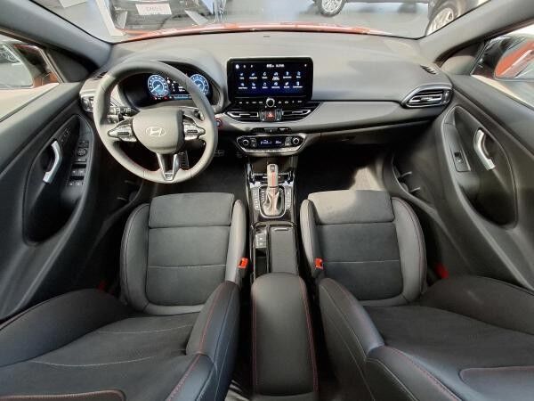 Hyundai i30 Kombi 1.5 T-GDI 48V 7-DCT N Line + Sitz-Paket + Panoramadach