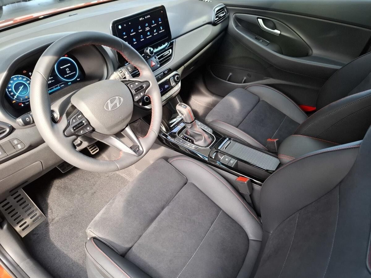 Hyundai i30 Kombi 1.5 T-GDI 48V 7-DCT N Line + Sitz-Paket + Panoramadach