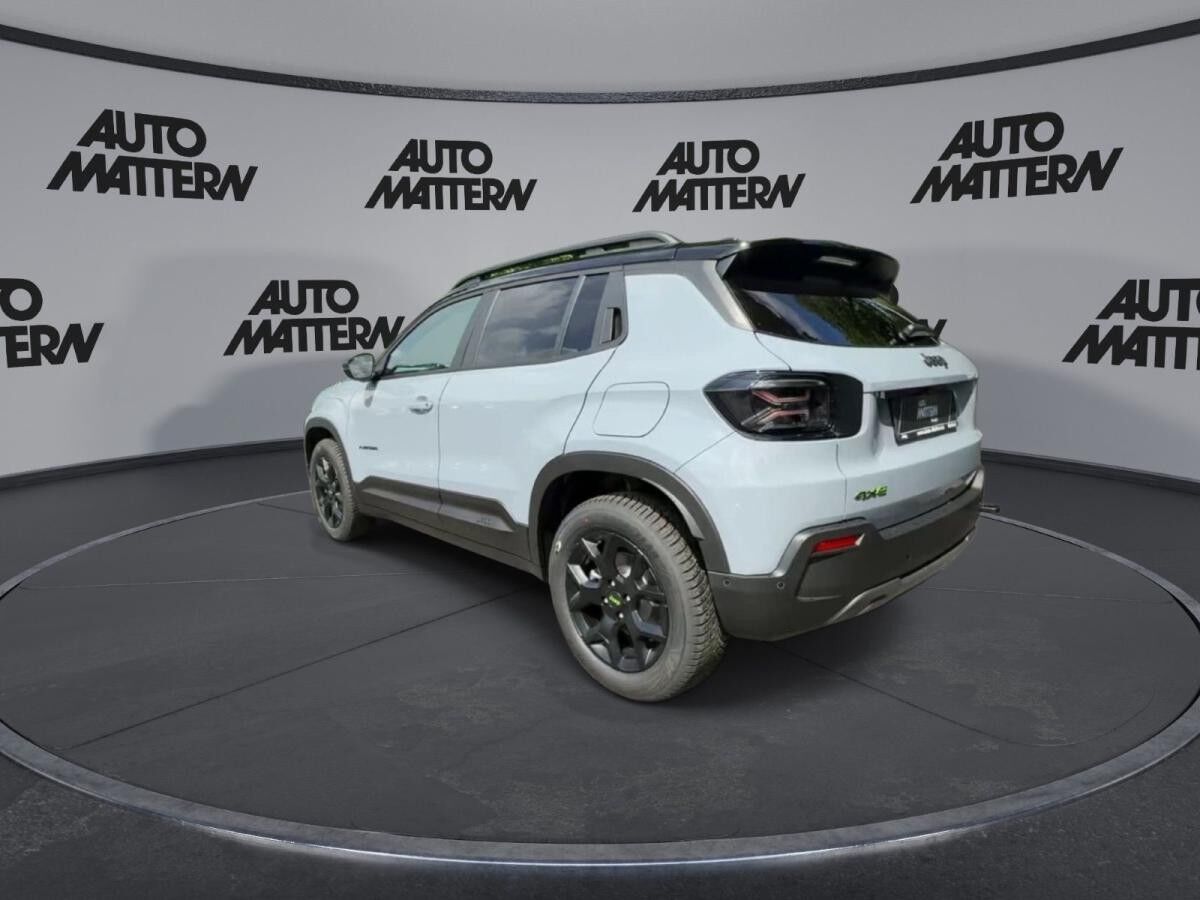 Jeep Avenger Upland 1,2l T3 4xe eAWD