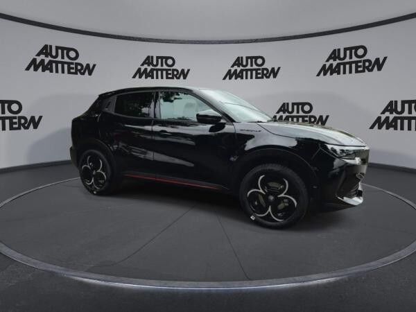 Alfa Romeo Junior 1.2 VGT Mild-Hybrid Speciale +Tech Paket