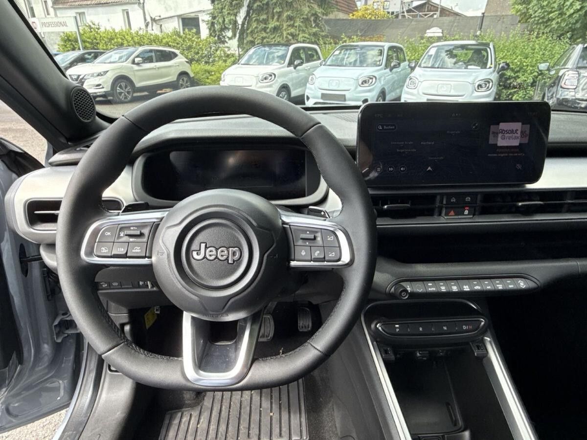 Jeep Avenger Upland 1,2l T3 4xe eAWD