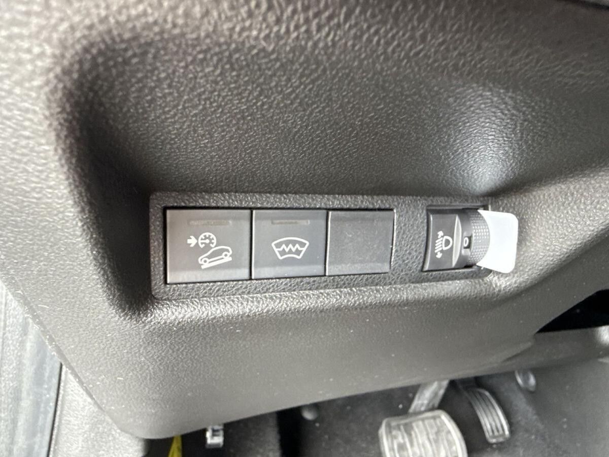 Jeep Avenger Upland 1,2l T3 4xe eAWD