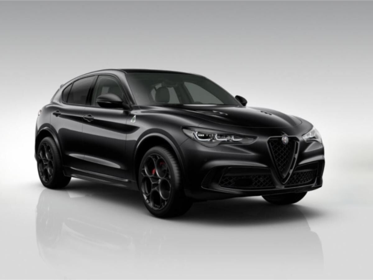 Alfa Romeo Stelvio Quadrifoglio Q4 2.9 V6 21-Zoll ACC Sperrdiff. **NUR FÜR GEWERBE** Alfa Romeo Stelvio Quadrifoglio Q4 2.9 V6 21-Zoll ACC Sperrdiff. **NUR FÜR GEWERBE**
