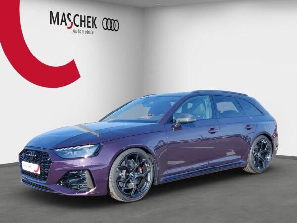 Audi RS4 Avant CompetitionPlus Schalensitz CARBON Pano b+O