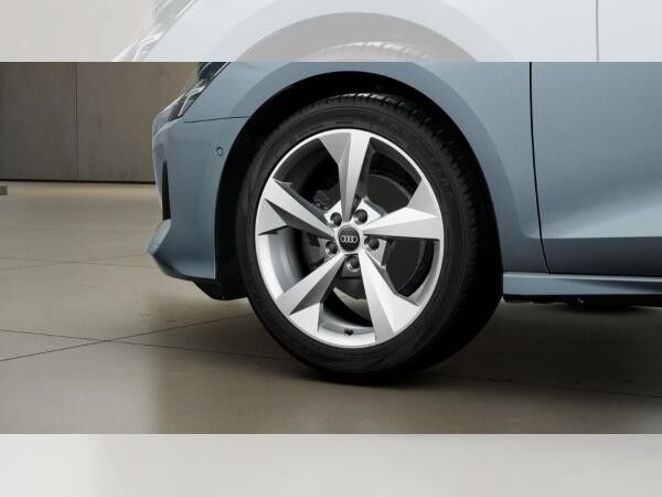 Audi A3 Limousine advanced 30 TFSI Navi Kamera inkl. Winterräder