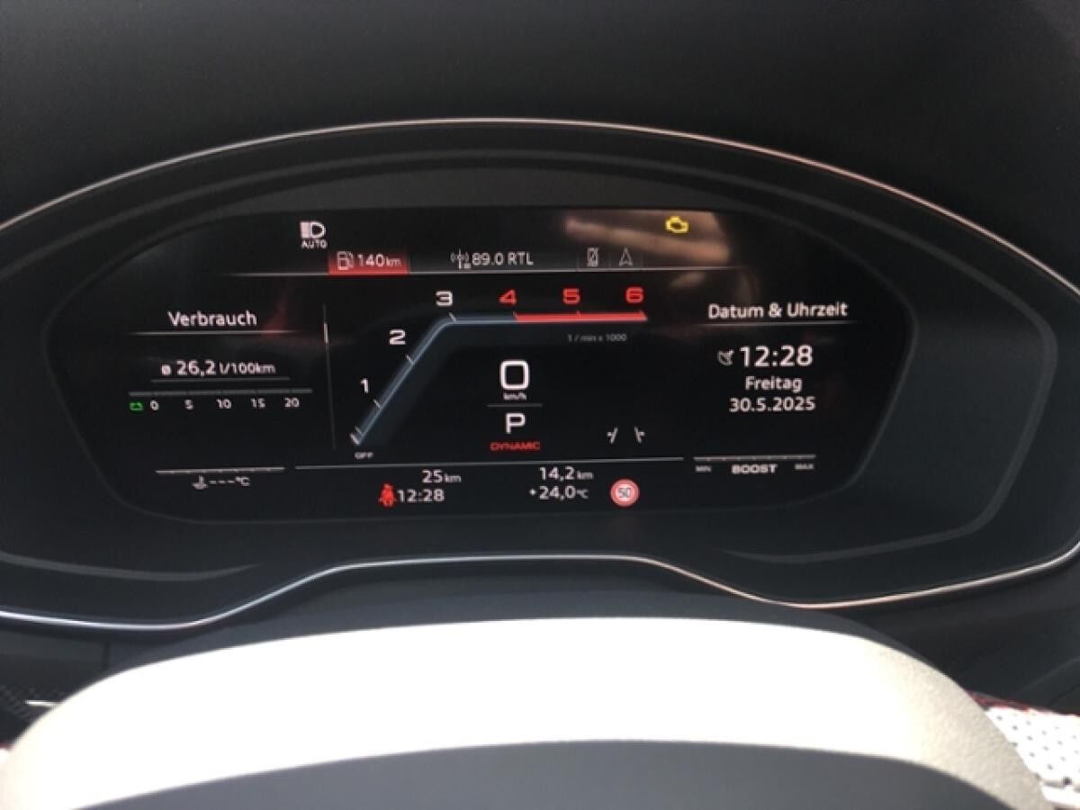 Audi SQ5 TDI 251 (341) kW (PS) tiptronic KLIMA LED LE