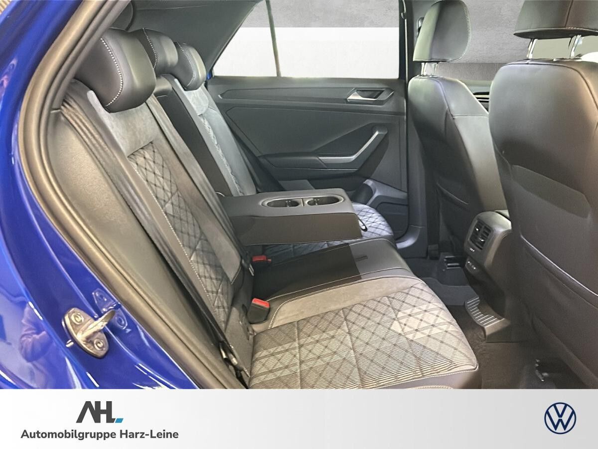 Volkswagen T-Roc R-Line 1.5 l TSI DSG *BLACK*NAVI*RFK*IQ.LIGHT*