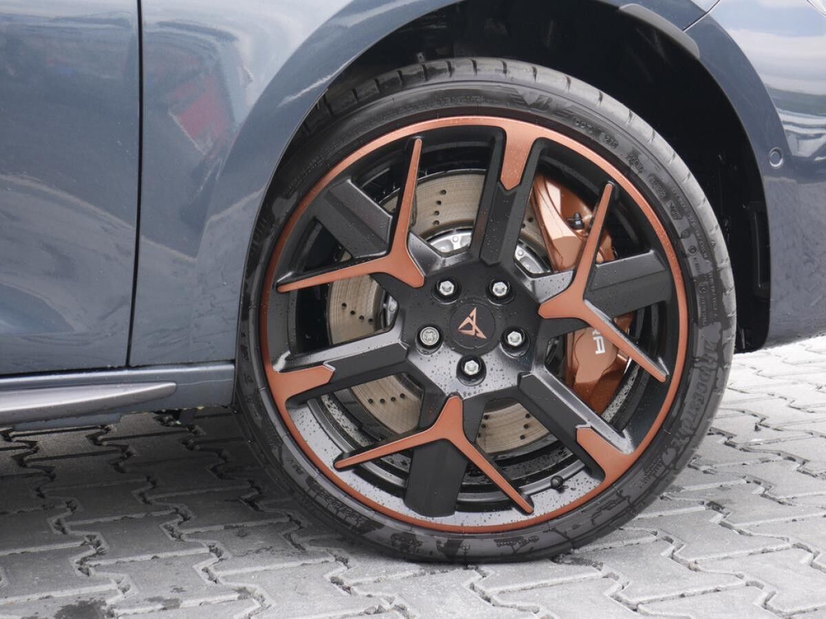 Cupra Leon VZ Extreme 2.0 TSI - DCC KAMERA ACC LED PANO *SN210*