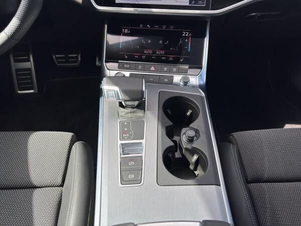Audi A6 Avant 40TDI q. S line AHK+HDMatrix+HuD+Kamera