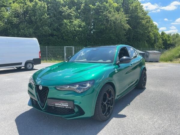 Alfa Romeo Stelvio Quadrifoglio ABSOLUT VOLL Keramikbremsen