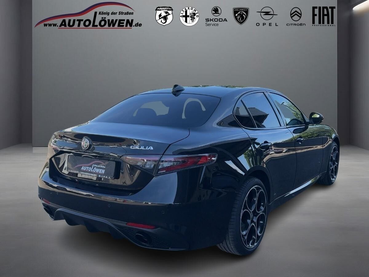 Alfa Romeo Giulia 2.0 Veloce Q4 - *Sofort Verfügbar* Alfa Romeo Giulia 2.0 Veloce Q4 - *Sofort Verfügbar*
