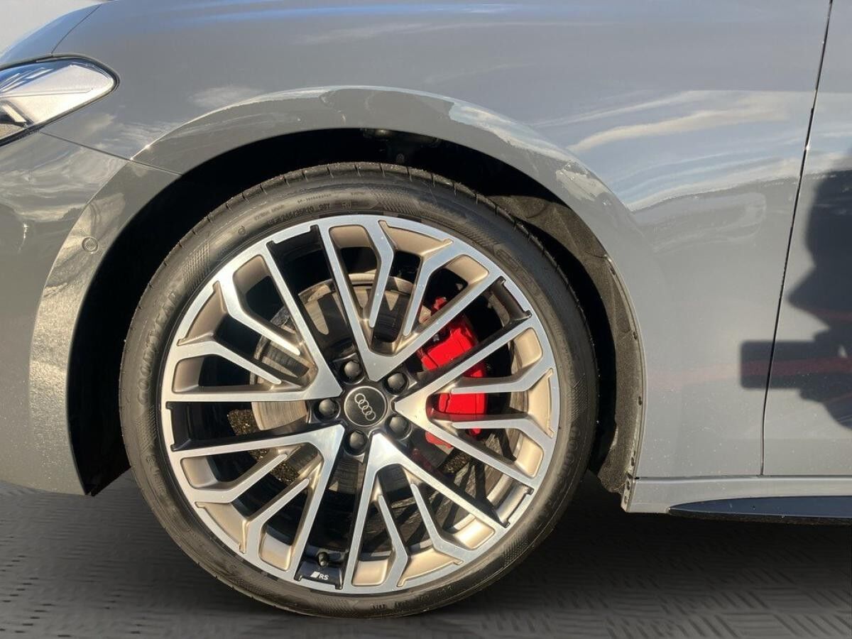 Audi A5 Avant 2.0 TFSI qu. S line / SOFORT VERFÜGBAR !