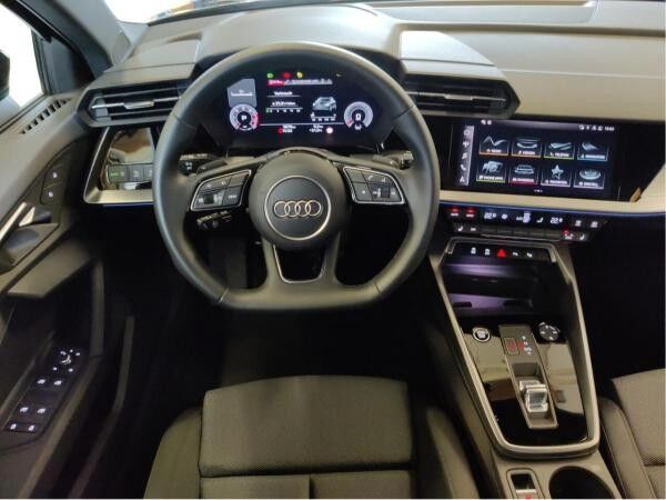 Audi A3 Sportback S line  35 TDI S tronic S line, R. Kamera