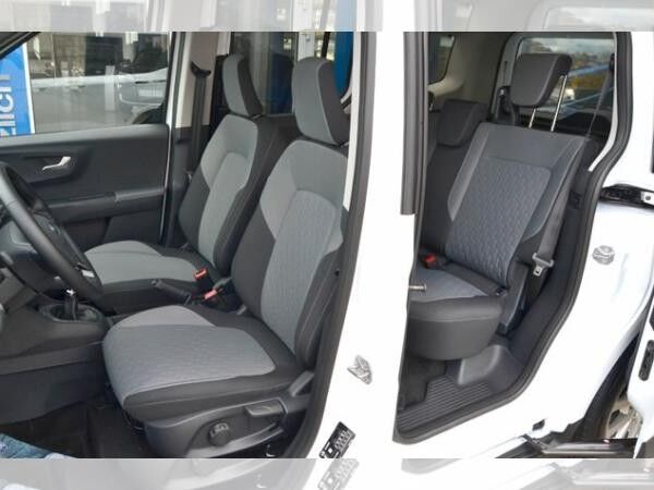 Ford Tourneo Courier Titanium SOFORT