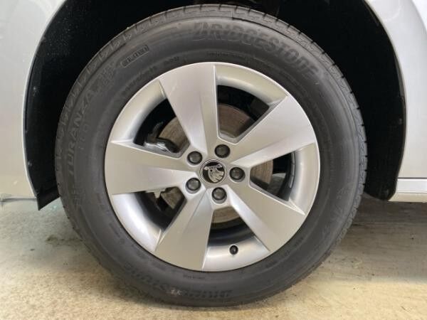 Skoda Kamiq Essence 1.0 TSI, Winter-Paket, inkl. 1 Satz Winterreifen