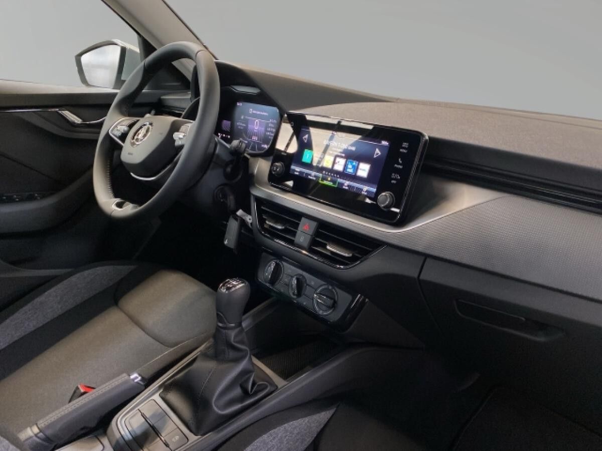 Skoda Kamiq Essence 1.0 TSI, Winter-Paket, Infotainment Basic, 16" Alu