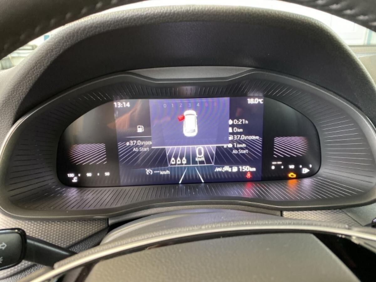 Skoda Kamiq Essence 1.0 TSI, Winter-Paket, Infotainment Basic, 16" Alu