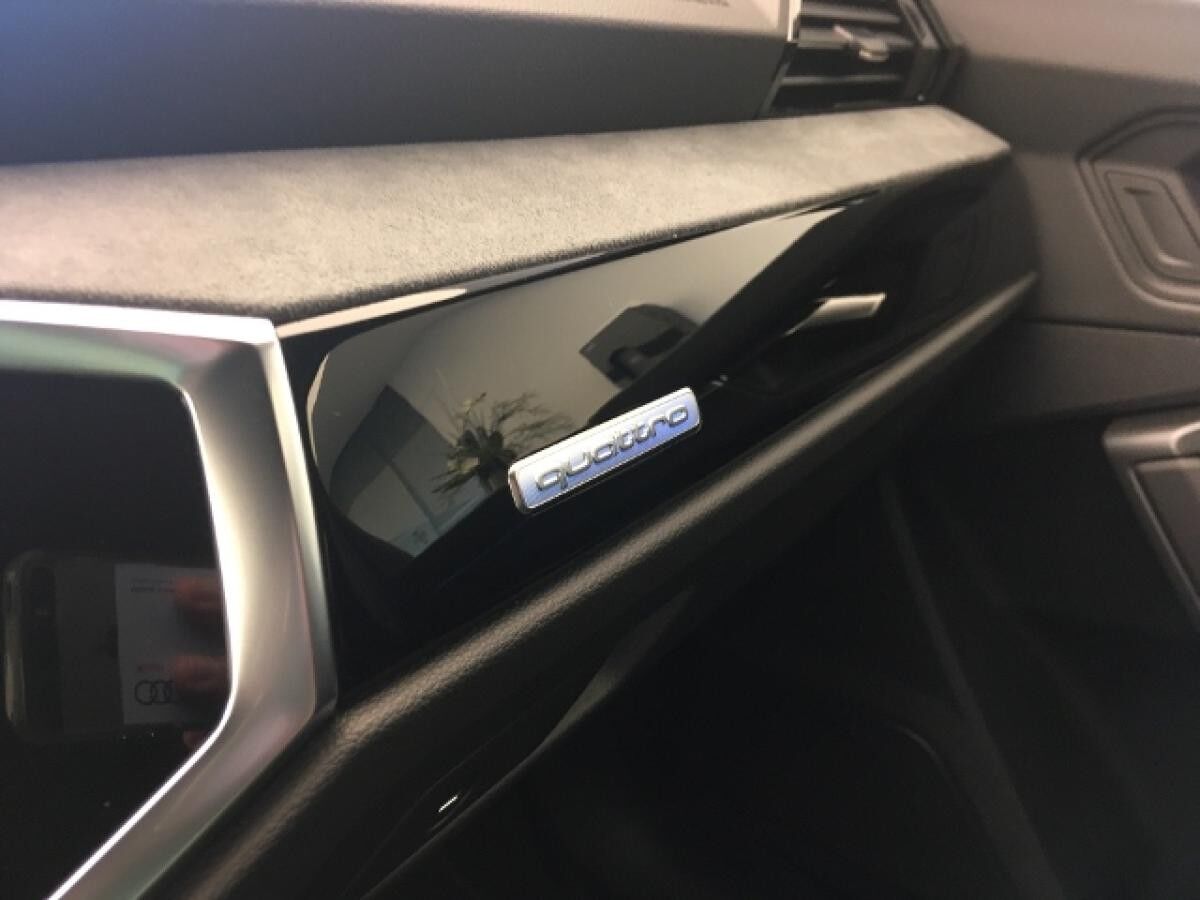 Audi Q3 40 TFSI quattro S line KLIMA NAVI LEDER ALU