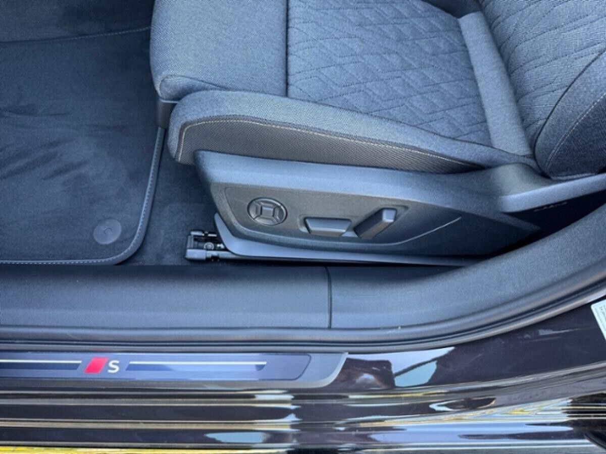 Audi A6 Avant 2.0 TDI quattro edition one NAVI ALU