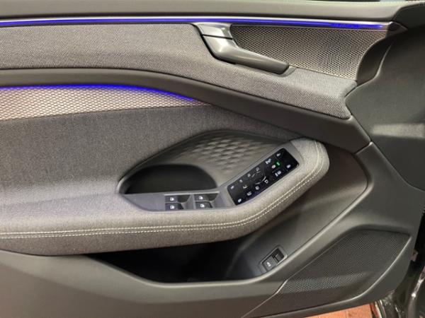 Audi A6 Avant 2.0 TDI quattro edition one NAVI ALU