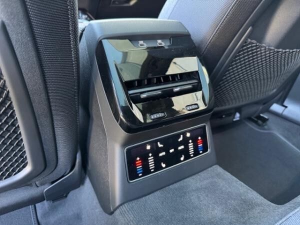 Audi A6 Avant 2.0 TDI quattro edition one NAVI