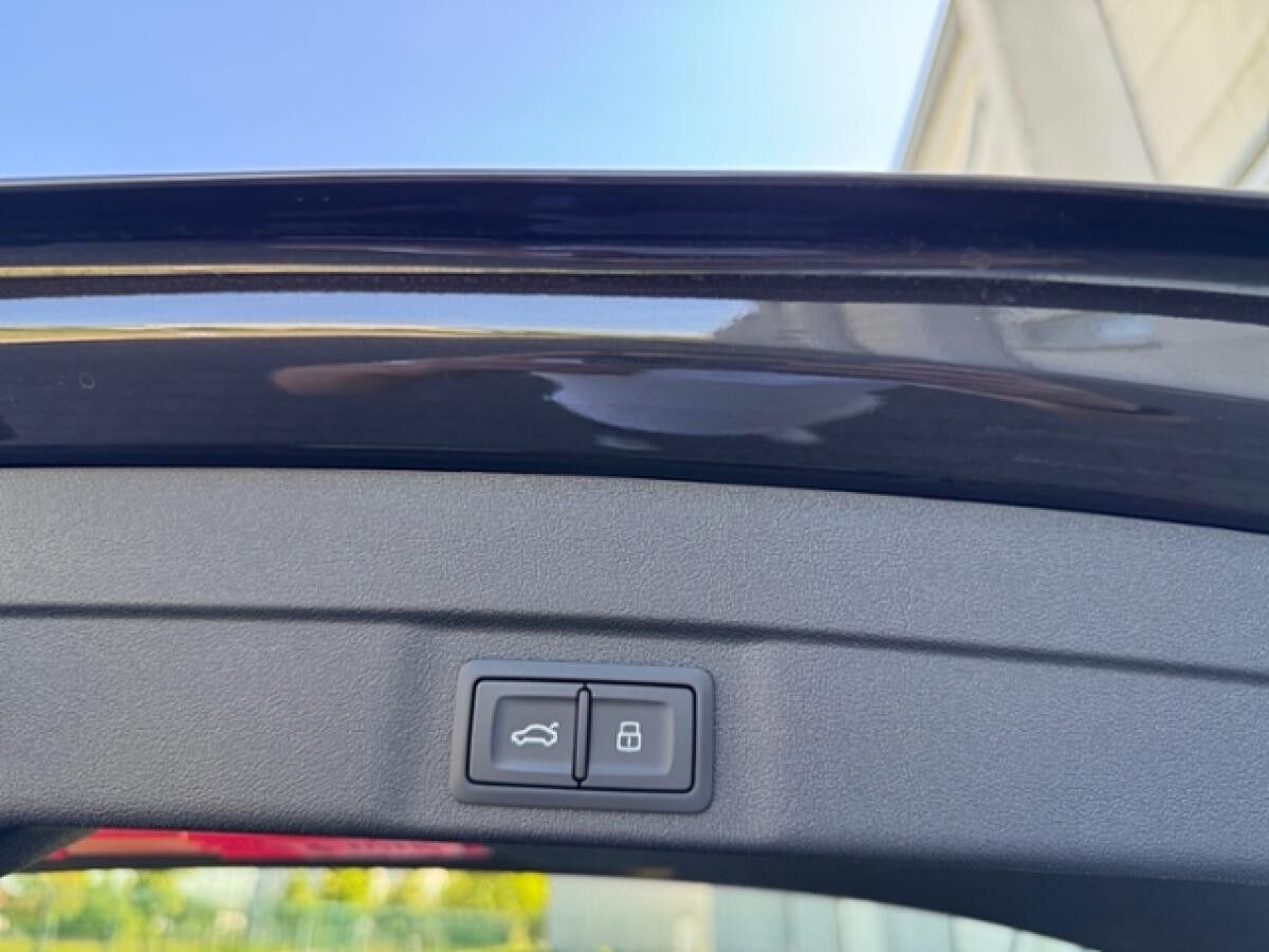 Audi A6 Avant 2.0 TDI quattro edition one NAVI ALU