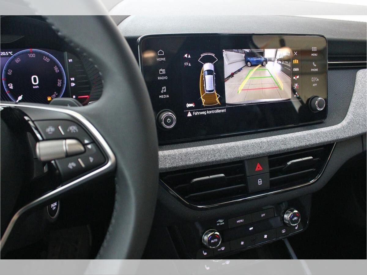 Skoda Kamiq 1.0 TSI Tour PANO|AHK|RCam|MATRX|WSSHz|APPs