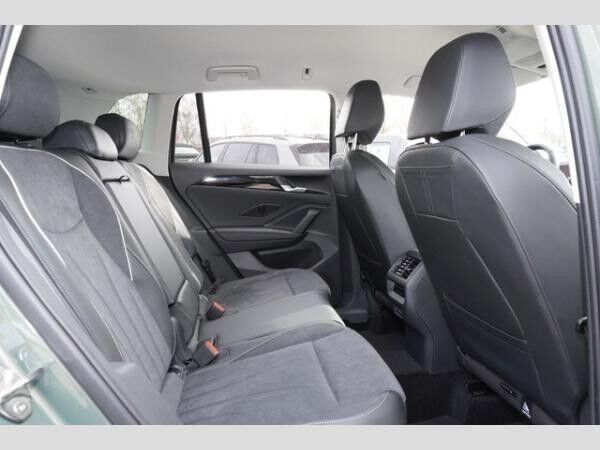Volkswagen Tiguan Elegance 1,5 l eTSI OPF 7-Gang-Doppelkupplungsgetriebe DSG Navi