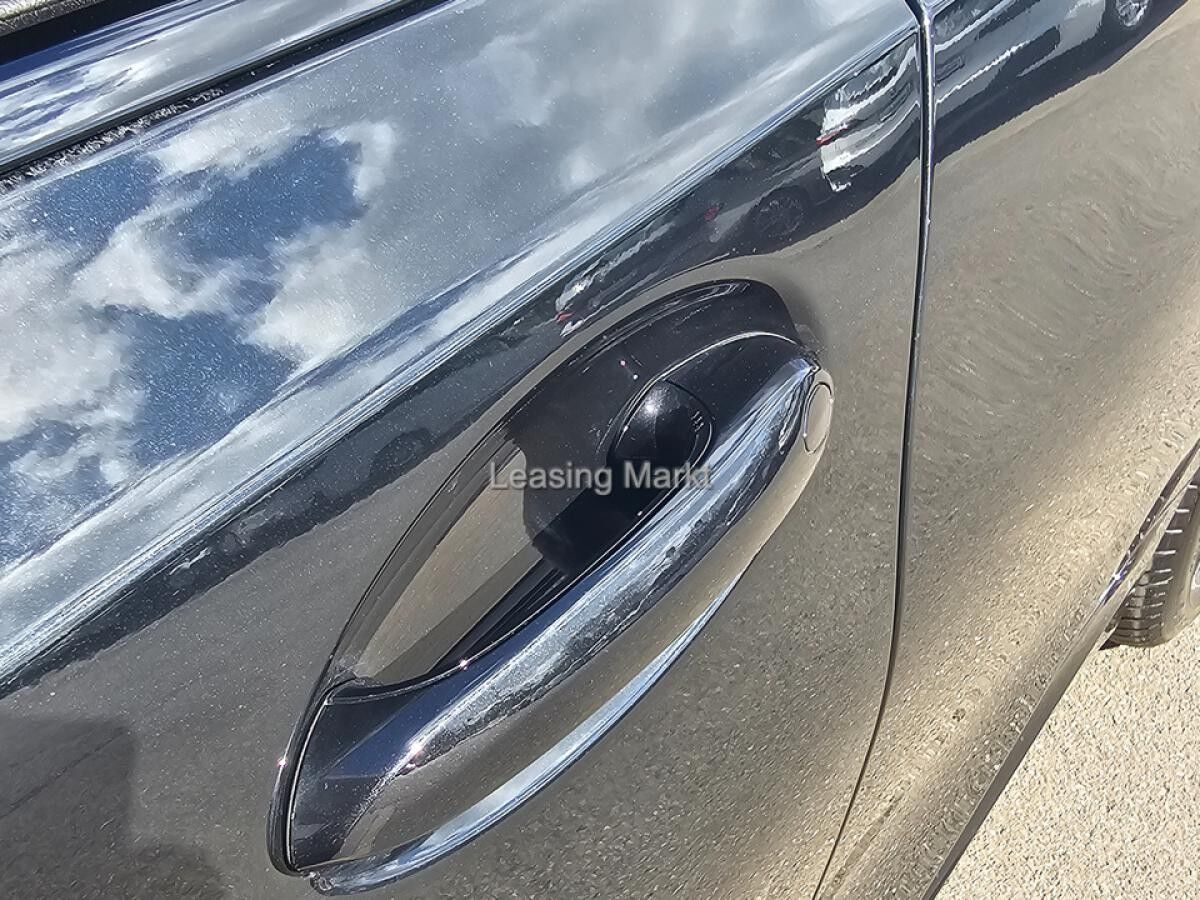 BMW 330 e xDrive Automatik M Sportpaket Sport Aut.