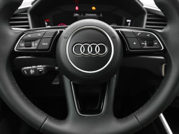 Audi A1 Sportback advanced 30 TFSI S tronic LED ACC CarPlay