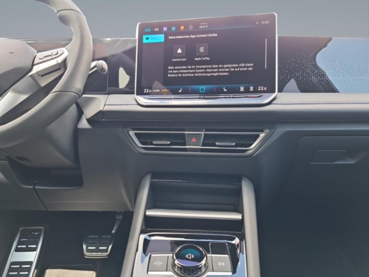 Volkswagen Tiguan 2.0 TDI DSG R-LINE+BLACKSTYLE+AHK+WR+HARM