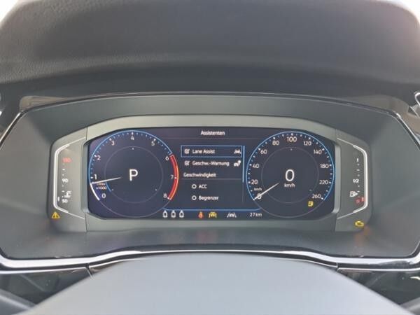 Volkswagen Touran 1.5 TSI DSG Highline+AHK+NAVI+WR+KAMERA+L