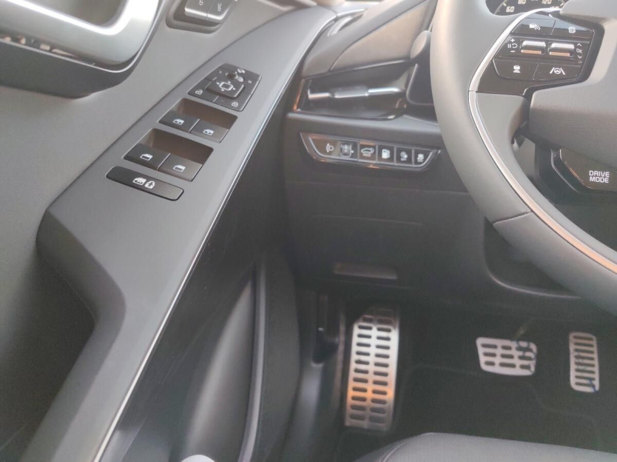 Kia Niro 1.6 PHEV SPIRIT TECH GLASDACH RELAX